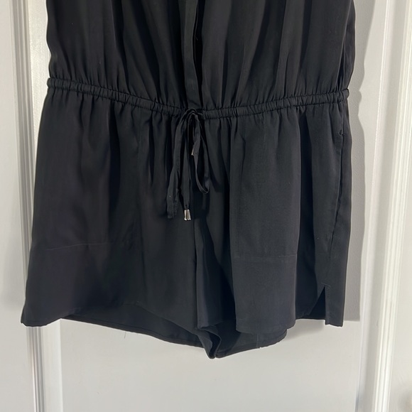 Banana Republic romper - Picture 3 of 4